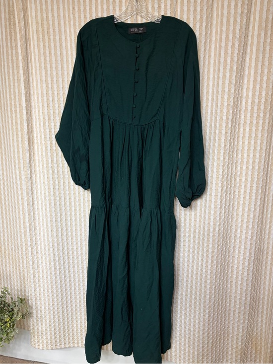 Dresses & Skirts - Deep Green Long Sleeve Tiered Maxi Dress